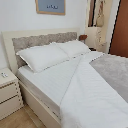 Appartamento Flora *