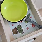 Flora شقة دراس